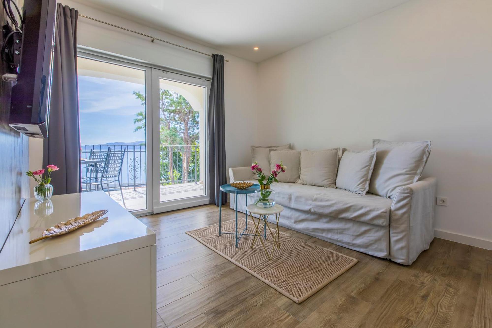 Palace Paulina Residence Novi Vinodolski Ngoại thất bức ảnh